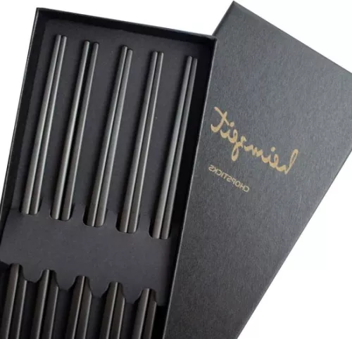 High Quality Stainless Steel Chopsticks - 5 Pairs Black Sushi Sticks - Metal Chopsticks - Dishwasher Safe and Reusable Chopsticks