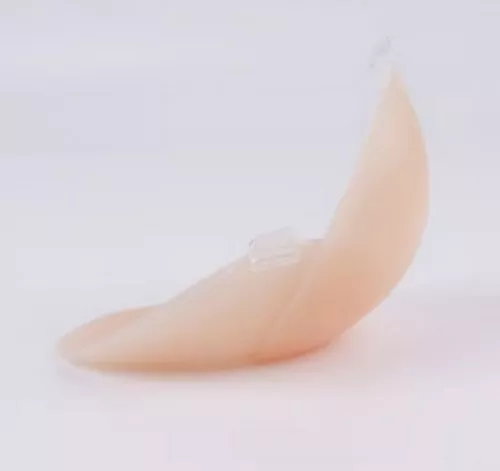 merkloos Silicone Bra - 4x Thick - C-cup - Removable adhesive pads - Push-up silicone breast enlargement pads - For swimwear and bikinis - Comfortable padding - Invisible and washable - Women (8410900115780)