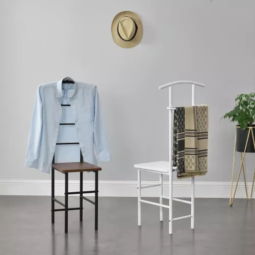 In And OutdoorMatch In And OutdoorMatch Dressboy Lenna - Clothes Rack Chair - 107x45x45 cm - Walnut-colored - Modern Design (68532)